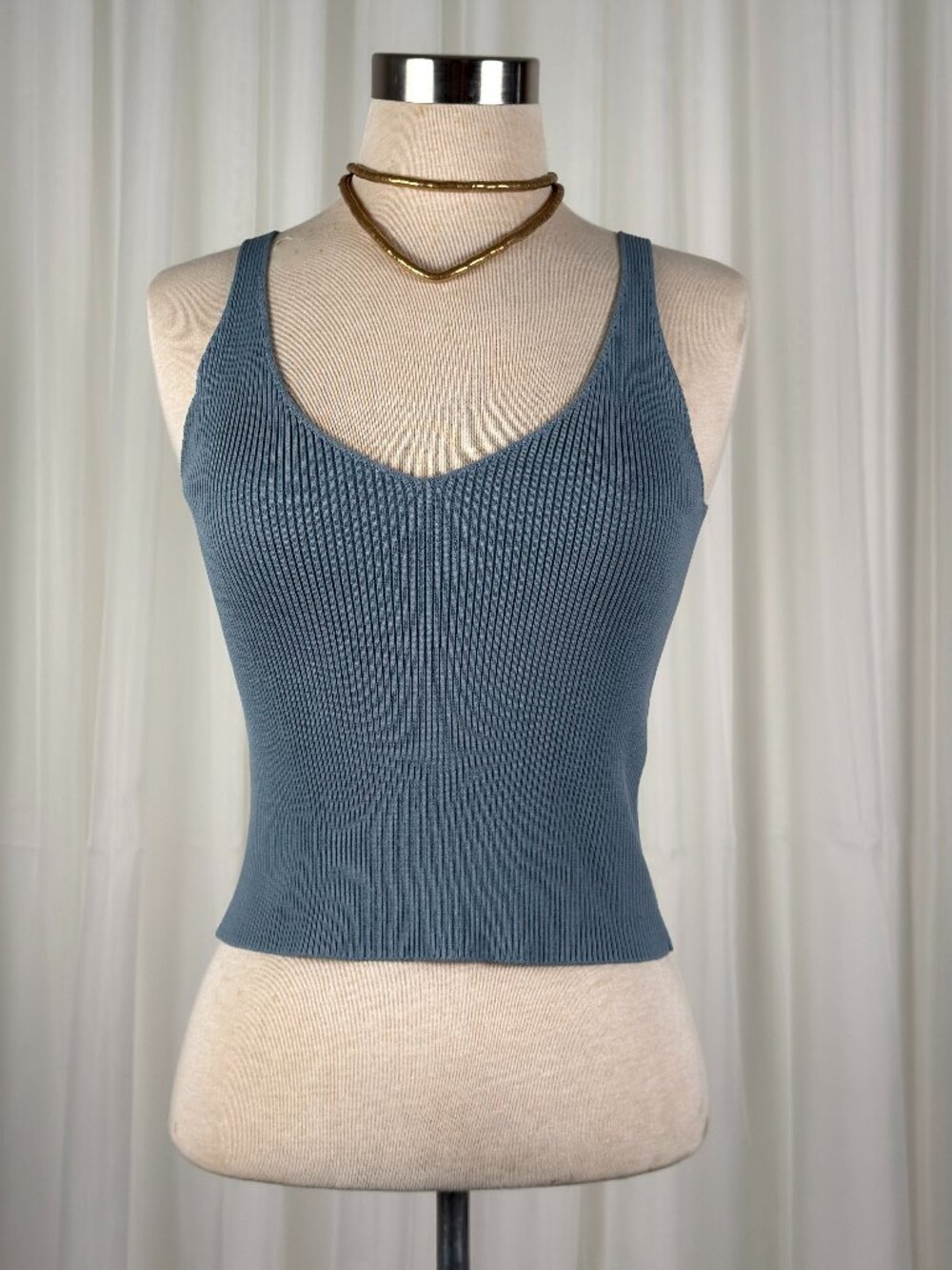 Happily Grey fitted tank‎ top blue ribbed top medium